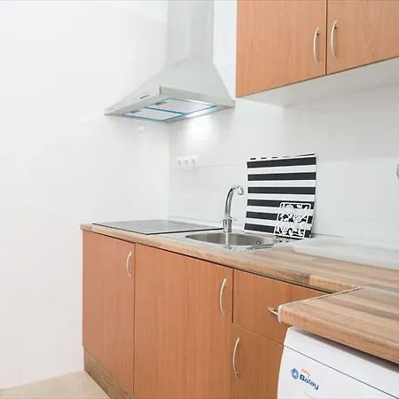 1 Bedroom Nosquera Apartment Malaga
